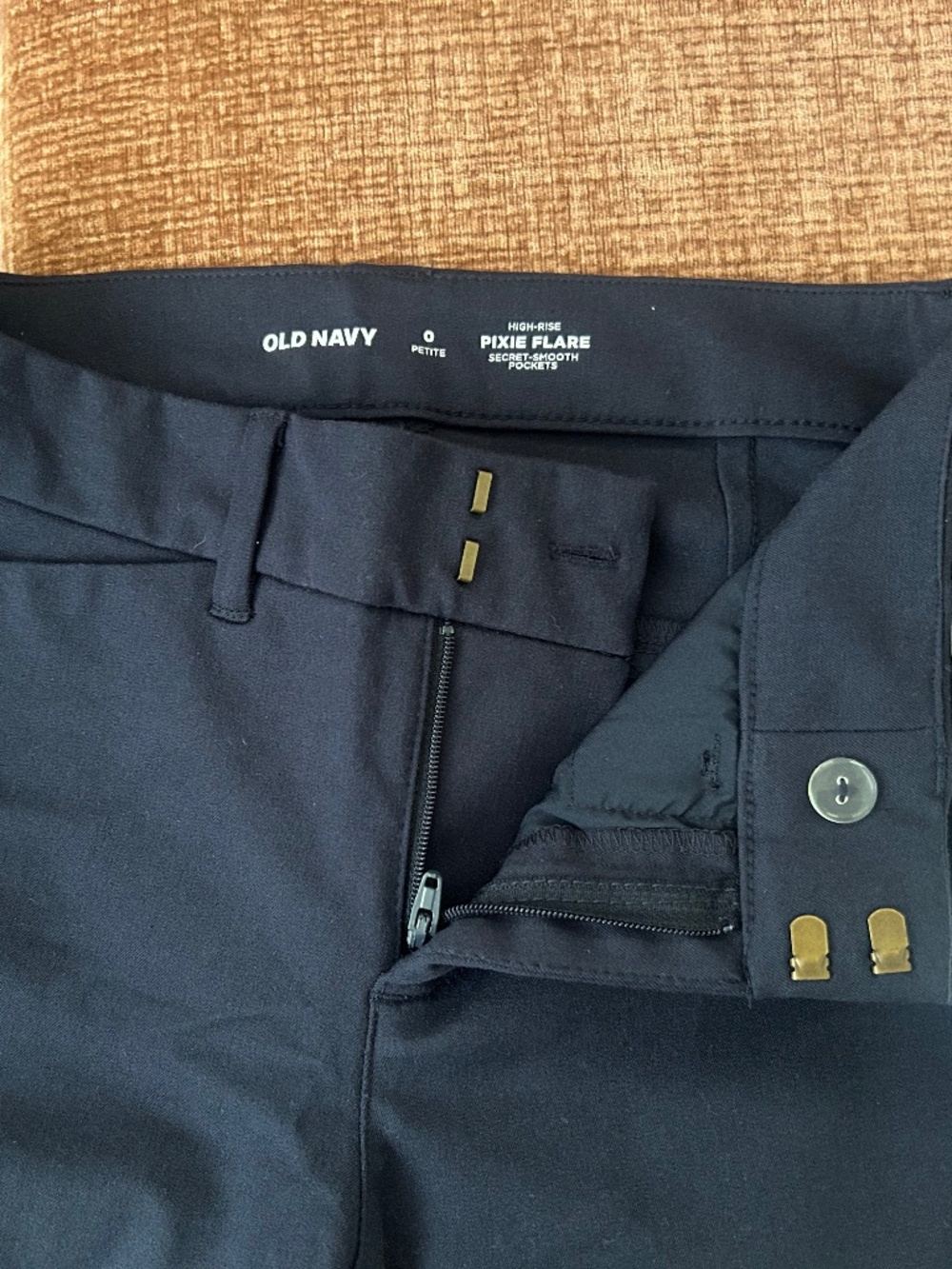 Old Navy pixie flare pant